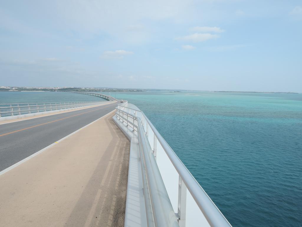 ホテル ペンション道半（んつなか） 宮古島市 エクステリア 写真